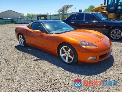 Czwarte zdjęcie samochodu z boku: 2007 CHEVROLET CORVETTE VIN:1G1YY26UX75104924 - miniatura