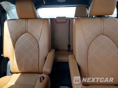 Zdjęcie 10 z 13 samochodu: 2025 TOYOTA HIGHLANDER PLATINUM VIN:5TDKDRBH4SS589588 - miniatura