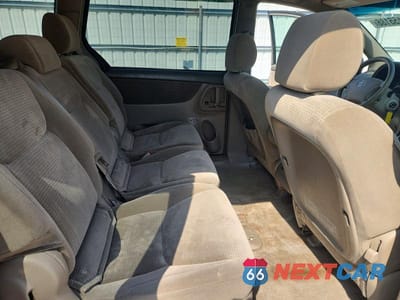 Zdjęcie 11 z 14 samochodu: 2007 TOYOTA SIENNA LE 8-PASSENGER VIN:5TDZK23C77S025830 - miniatura