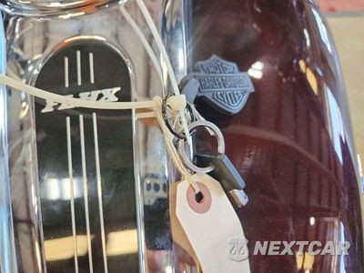 Zdjęcie 8 z 9 samochodu: 2006 HARLEY-DAVIDSON FLHXI VIN:1HD1KBW1X6Y665555 - miniatura