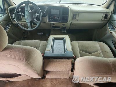 Zdjęcie 8 z 12 samochodu: 2006 GMC NEW SIERRA C1500 VIN:2GTEC13VX61274443 - miniatura