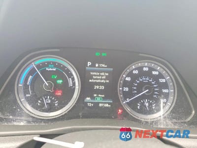 Zdjęcie 9 z 12 samochodu: 2021 HYUNDAI SONATA HYBRID BLUE VIN:KMHL24JJ0MA033100 - miniatura