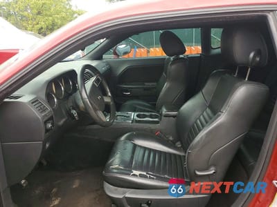 Zdjęcie 7 z 12 samochodu: 2010 DODGE CHALLENGER SE VIN:2B3CJ4DV2AH323522 - miniatura
