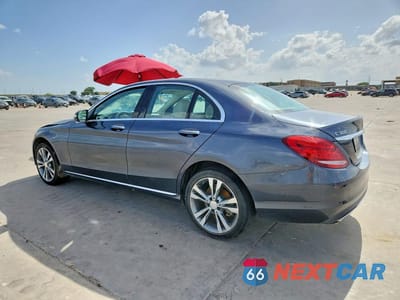 Drugie zdjęcie samochodu z przodu: 2015 MERCEDES-BENZ C 300 4MATIC VIN:55SWF4KB5FU003497 - miniatura