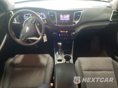 Zdjęcie 8 z 13 samochodu: 2017 HYUNDAI TUCSON SE VIN:KM8J33A41HU289078 - miniatura