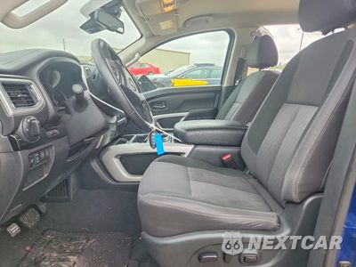 Zdjęcie 7 z 13 samochodu: 2021 NISSAN TITAN SV VIN:1N6AA1EF1MN502851 - miniatura