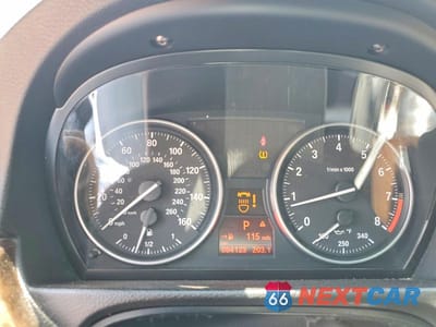 Zdjęcie 9 z 13 samochodu: 2011 BMW 335 I VIN:WBAPM5G51BNM68761 - miniatura