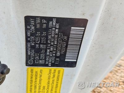 Zdjęcie 12 z 12 samochodu: 2012 HYUNDAI GENESIS VIN:KMHHT6KD0CU075237 - miniatura