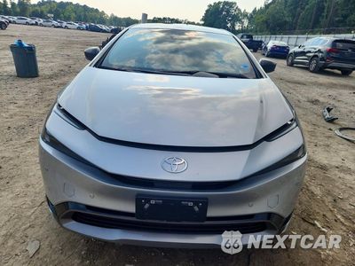 Piąte zdjęcie samochodu w środku: 2026 TOYOTA PRIUS XLE VIN:JTDADABU7T3034616 - miniatura