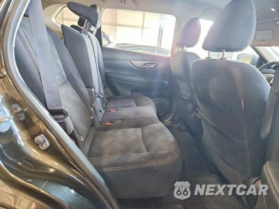 Zdjęcie 10 z 12 samochodu: 2016 NISSAN ROGUE S VIN:JN8AT2MV8GW131282 - miniatura