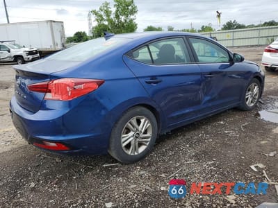 Trzecie zdjęcie samochodu z tyłu: 2020 HYUNDAI ELANTRA SEL VIN:5NPD84LF8LH560700 - miniatura