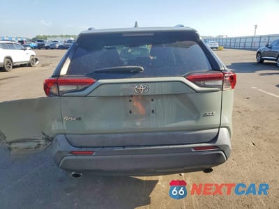 Zdjęcie 6 z 13 samochodu: 2021 TOYOTA RAV4 XLE VIN:2T3W1RFV8MW130611 - miniatura