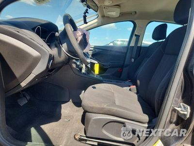 Zdjęcie 7 z 13 samochodu: 2016 FORD FOCUS S VIN:1FADP3E26GL355441 - miniatura