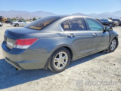 Trzecie zdjęcie samochodu z tyłu: 2010 HONDA ACCORD LXP VIN:1HGCP2F46AA016876 - miniatura