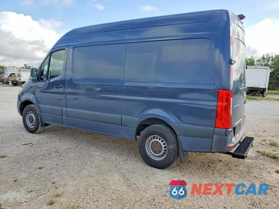 Drugie zdjęcie samochodu z przodu: 2019 MERCEDES-BENZ SPRINTER 2500/3500 DELIVERY VAN VIN:WD4PF0CD9KP045823 - miniatura