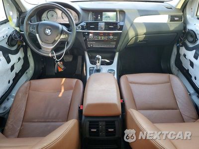 Zdjęcie 8 z 13 samochodu: 2017 BMW X3 SDRIVE28I VIN:5UXWZ7C30H0V92461 - miniatura