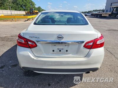 Zdjęcie 6 z 12 samochodu: 2016 NISSAN ALTIMA 2.5 S VIN:1N4AL3AP5GN323116 - miniatura