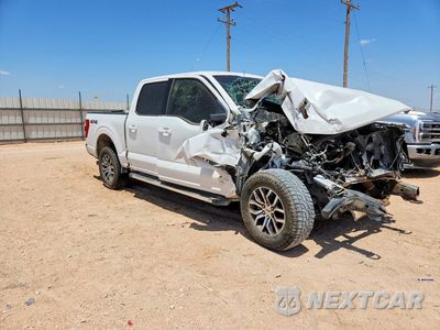 Czwarte zdjęcie samochodu z boku: 2022 FORD F150 SUPERCREW VIN:1FTEW1EP4NKD44118 - miniatura