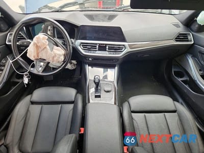 Zdjęcie 8 z 12 samochodu: 2020 BMW 330I VIN:3MW5R1J05L8B05186 - miniatura