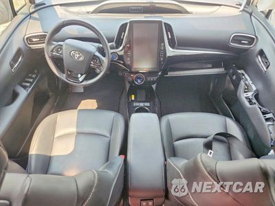 Zdjęcie 8 z 12 samochodu: 2021 TOYOTA PRIUS PRIME LIMITED VIN:JTDKAMFP5M3171557 - miniatura