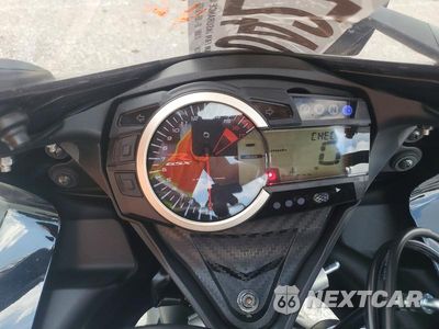 Zdjęcie 7 z 9 samochodu: 2026 SUZUKI GSX-R600 VIN:JS1GN7FA1T7100073 - miniatura