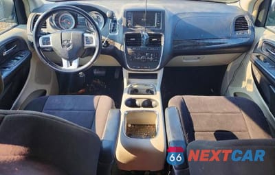 Zdjęcie 8 z 13 samochodu: 2011 DODGE GRAND CARAVAN CREW VIN:2D4RN5DG6BR700050 - miniatura