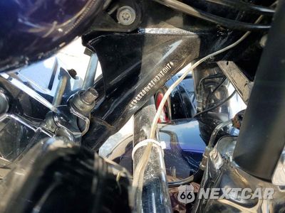 Zdjęcie 8 z 8 samochodu: 2010 HARLEY-DAVIDSON FLHTK VIN:1HD1KEM18AB628343 - miniatura