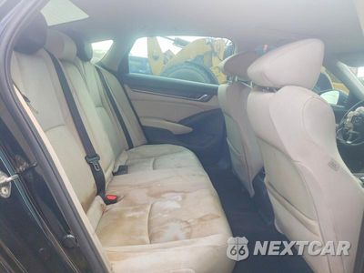 Zdjęcie 10 z 12 samochodu: 2018 HONDA ACCORD EX VIN:1HGCV1F45JA144834 - miniatura