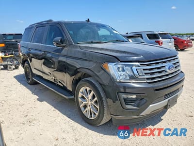 Czwarte zdjęcie samochodu z boku: 2021 FORD EXPEDITION XLT VIN:1FMJU1HT4MEA33214 - miniatura