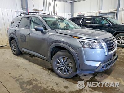 Czwarte zdjęcie samochodu z boku: 2025 NISSAN PATHFINDER SV VIN:5N1DR3BC6SC287115 - miniatura