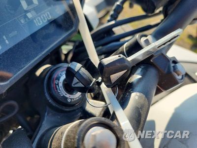 Zdjęcie 8 z 9 samochodu: 2024 KAWASAKI ER500 VIN:ML5ERGE13RDA08635 - miniatura