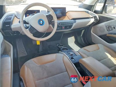 Zdjęcie 8 z 12 samochodu: 2017 BMW I3 BEV VIN:WBY1Z6C3XHV949569 - miniatura
