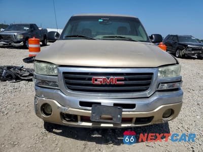 Piąte zdjęcie samochodu w środku: 2004 GMC NEW SIERRA C1500 VIN:1GTEC14X24Z289068 - miniatura