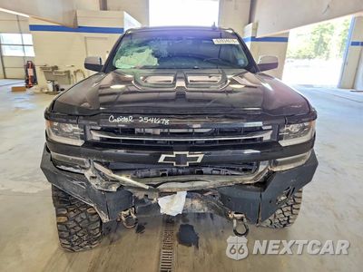 Piąte zdjęcie samochodu w środku: 2017 CHEVROLET SILVERADO K1500 LTZ VIN:1GCVKSEJ6HZ105016 - miniatura