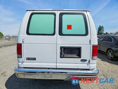 Zdjęcie 6 z 13 samochodu: 2000 FORD ECONOLINE E350 SUPER DUTY WAGON VIN:1FBSS31L5YHB48210 - miniatura