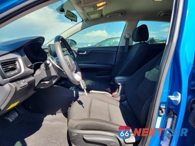 Zdjęcie 7 z 13 samochodu: 2023 KIA RIO S VIN:3KPA24ADXPE529643 - miniatura