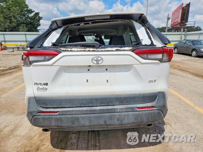 Zdjęcie 6 z 13 samochodu: 2024 TOYOTA RAV4 XLE VIN:2T3W1RFV0RW306008 - miniatura