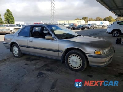 Czwarte zdjęcie samochodu z boku: 1991 HONDA ACCORD EX VIN:1HGCB7164MA029828 - miniatura