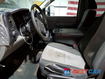 Zdjęcie 7 z 12 samochodu: 2007 GMC NEW SIERRA K1500 VIN:2GTEK19C271656184 - miniatura