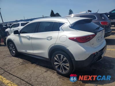Drugie zdjęcie samochodu z przodu: 2017 INFINITI QX30 PREMIUM VIN:SJKCH5CR0HA031250 - miniatura