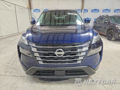 Piąte zdjęcie samochodu w środku: 2025 NISSAN ROGUE SV VIN:5N1BT3BA7SC813145 - miniatura