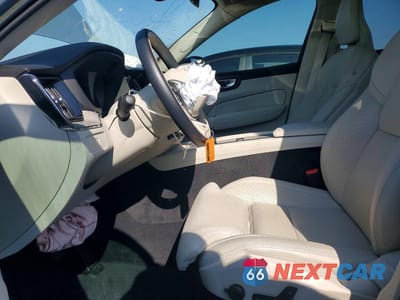 Zdjęcie 7 z 14 samochodu: 2023 VOLVO XC60 ULTIMATE VIN:YV4L12RA9P1341187 - miniatura
