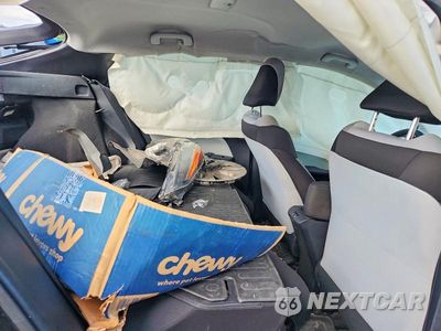 Zdjęcie 10 z 12 samochodu: 2020 TOYOTA PRIUS L ECO VIN:JTDKARFUXL3114434 - miniatura