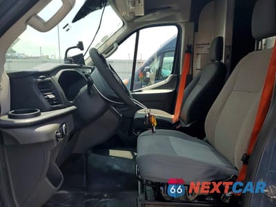 Zdjęcie 7 z 13 samochodu: 2020 FORD TRANSIT 250 DELIVERY VAN VIN:1FTBR3X86LKB27761 - miniatura