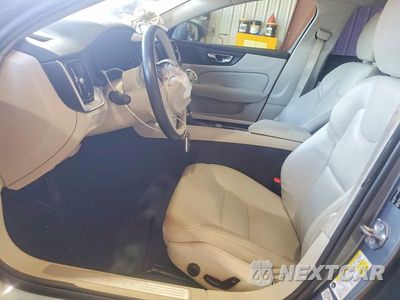 Zdjęcie 7 z 13 samochodu: 2020 VOLVO S60 T5 MOMENTUM VIN:7JR102FK3LG049876 - miniatura