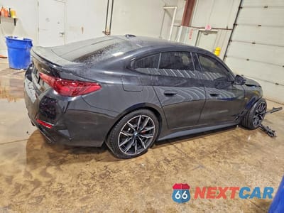 Trzecie zdjęcie samochodu z tyłu: 2025 BMW I4 XDRIVE 40 VIN:WBY43HD05SFV55977 - miniatura