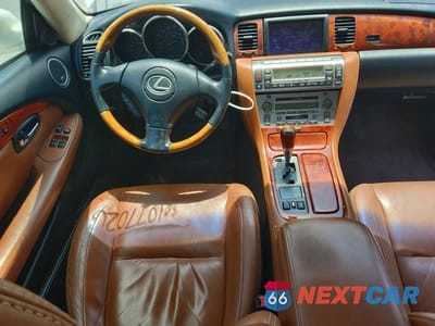 Zdjęcie 8 z 12 samochodu: 2002 LEXUS SC 430 VIN:JTHFN48YX20002613 - miniatura