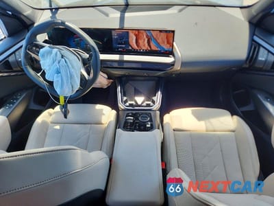 Zdjęcie 8 z 12 samochodu: 2025 BMW X3 30 XDRIVE VIN:5UX53GP05S9Y81514 - miniatura