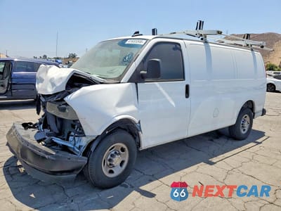 2025 CHEVROLET EXPRESS G2500 1GCWGAFP7S1113098 - główne zdjęcie licytacji z USA - miniatura