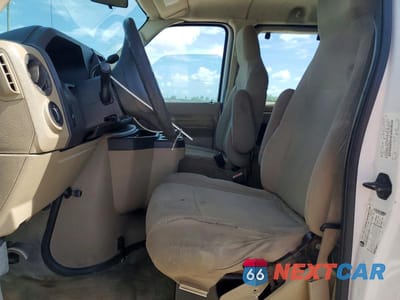 Zdjęcie 7 z 12 samochodu: 2012 FORD ECONOLINE E350 SUPER DUTY WAGON VIN:1FBSS3BL7CDA29430 - miniatura